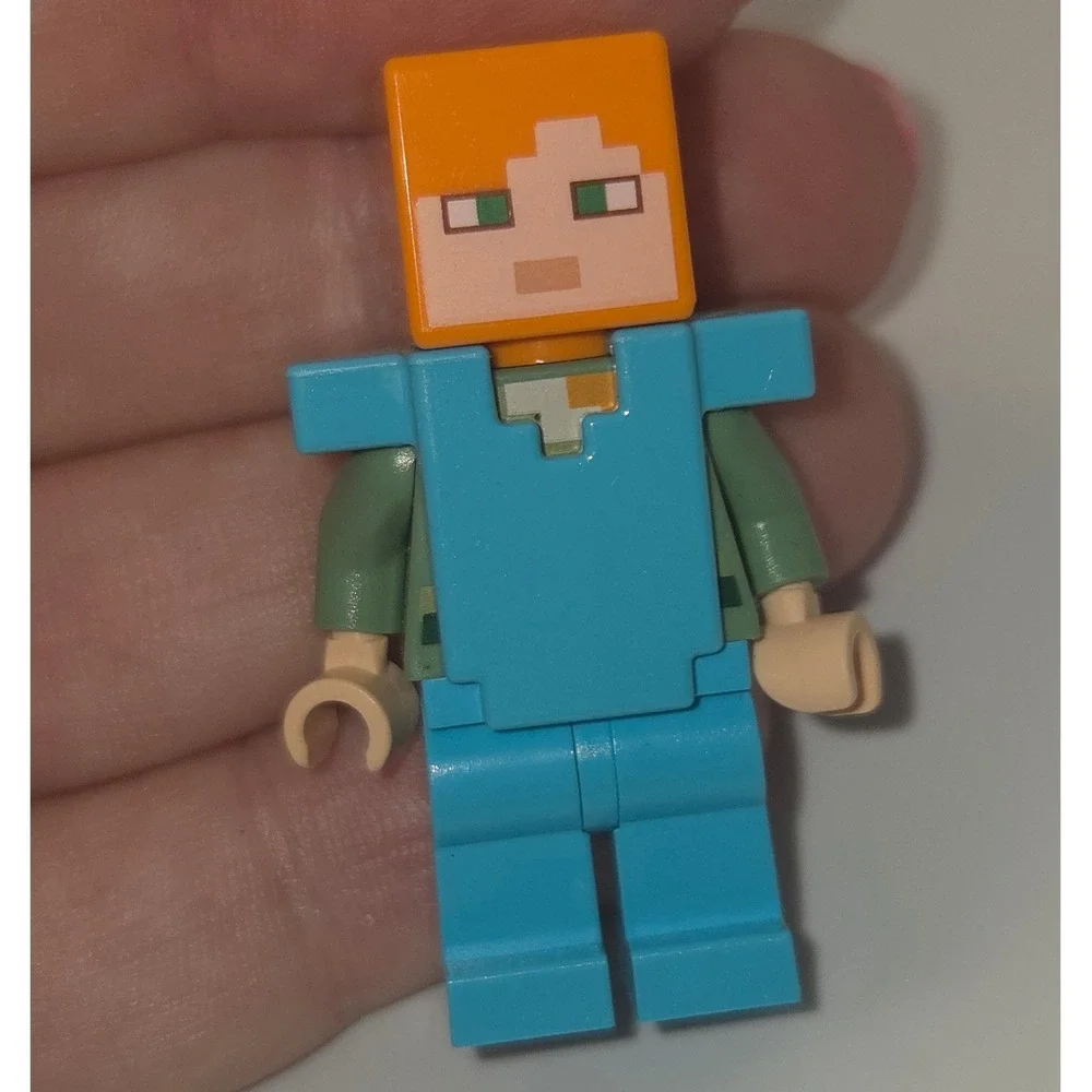 LEGO Minecraft Alex Minifigure Diamond Armor Orange Hair